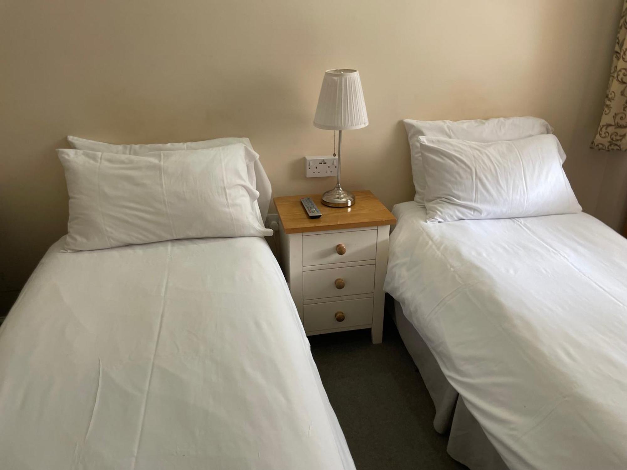 Bridge Farm Guesthouse Rooms Dundry Kültér fotó