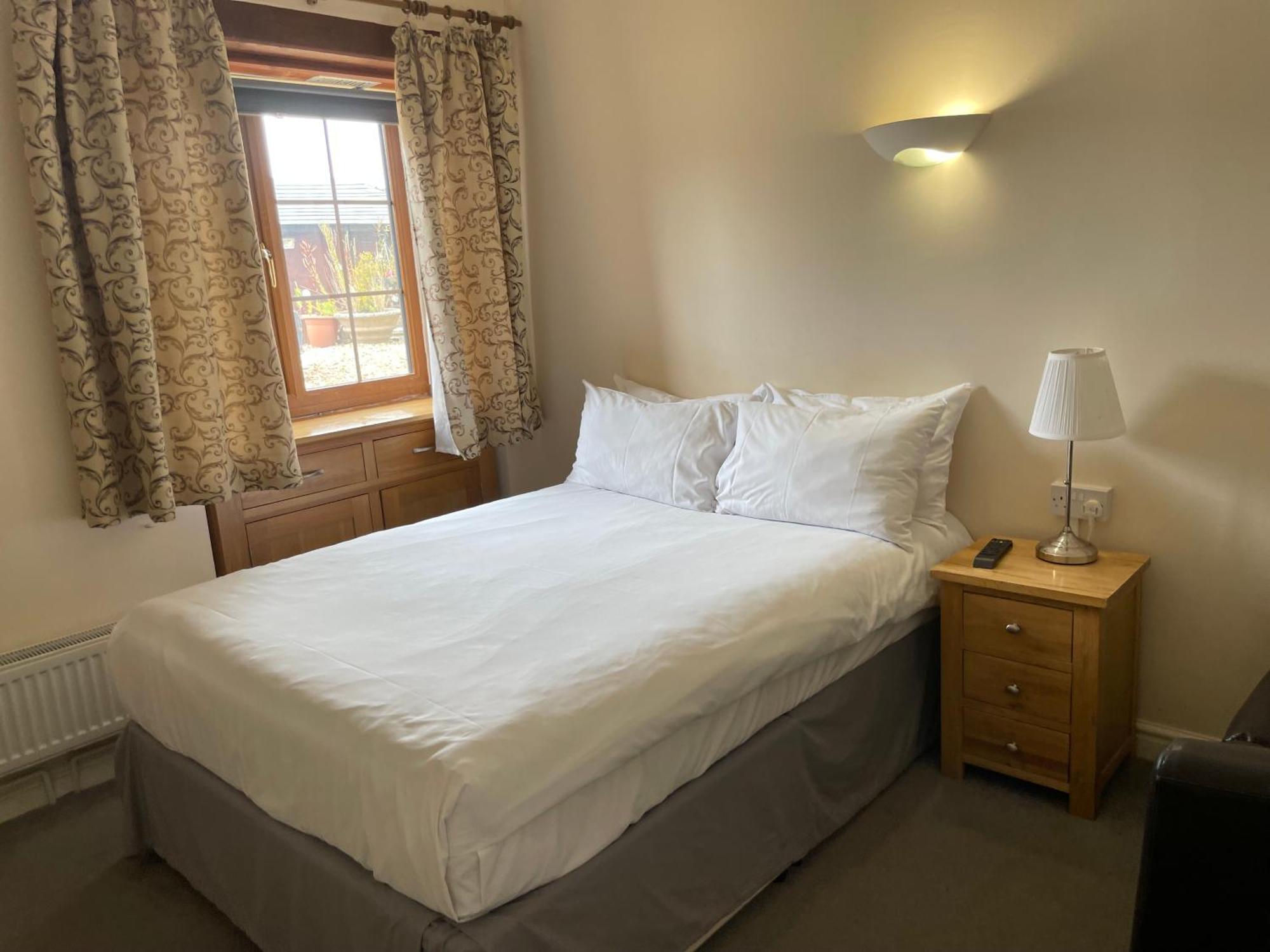 Bridge Farm Guesthouse Rooms Dundry Kültér fotó